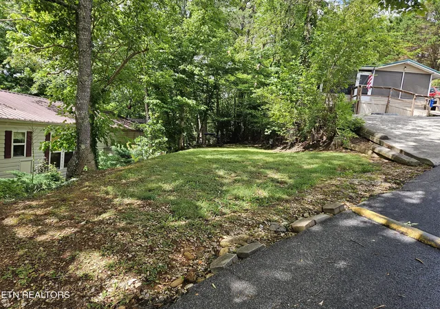 Photo 1 of Land for sale at 417 Mountain Thrush Dr, Townsend, TN 37882 | MLS# 1345716 | Listing updated on 2026-06-24