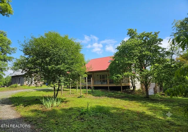 Photo 4 of Single family home for sale at 141 Central Ave, Robbins, TN 37852 | MLS# 1345793 | Listing updated on 2026-09-12