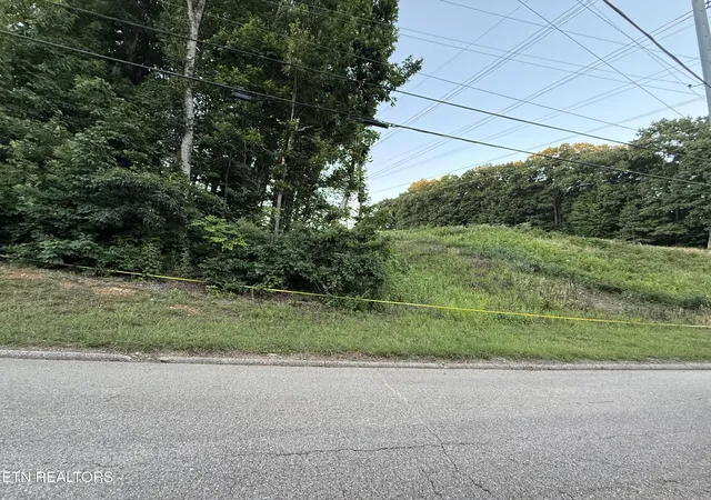 1st image of 0 Silverhill Dr, Knoxville, TN 37921 | MLS# 1345735
