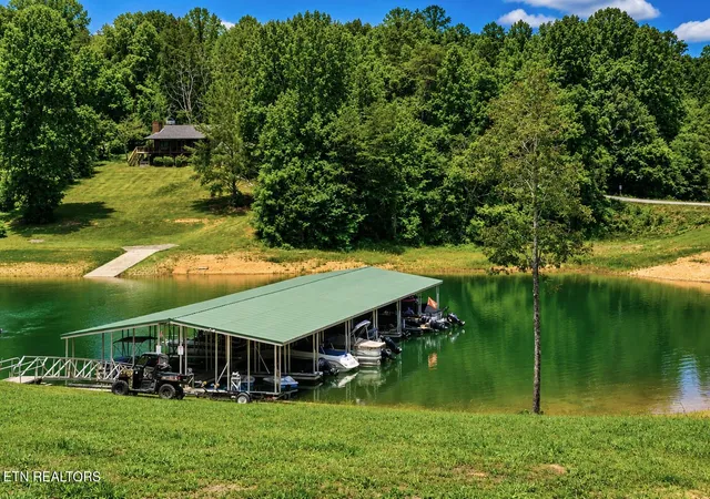 Homes for sale in Sharps Chapel, TN | 103 Pinnacle Pointe Wy, Sharps Chapel, TN 37866 | MLS# 1345827