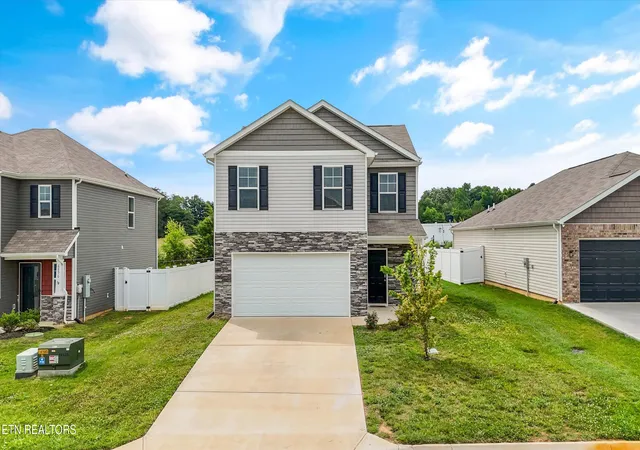 Homes for sale in Corryton, TN | 6892 Squirrel Run Ln, Corryton, TN 37721 | MLS# 1345794