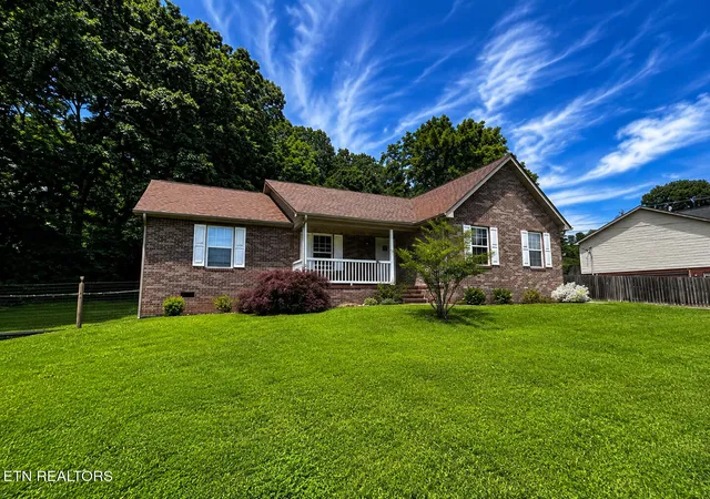 Homes for sale in Knoxville, TN | 7821 Hill Rd, Knoxville, TN 37938 | MLS# 1346018