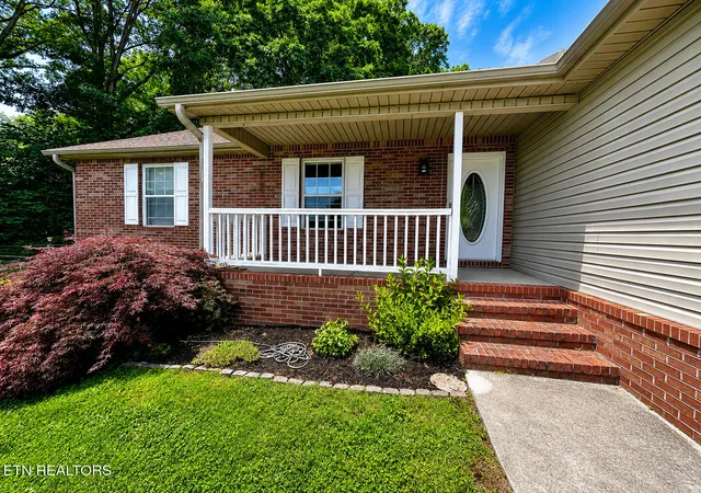 Homes for sale in Knoxville, TN | 7821 Hill Rd, Knoxville, TN 37938 | MLS# 1346018