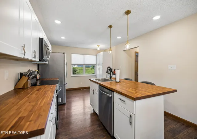 Photo 3 of Single family home for sale at 6719 Tazewell Pike, Knoxville, TN 37918 | MLS# 1346636 | Listing updated on 2026-09-08