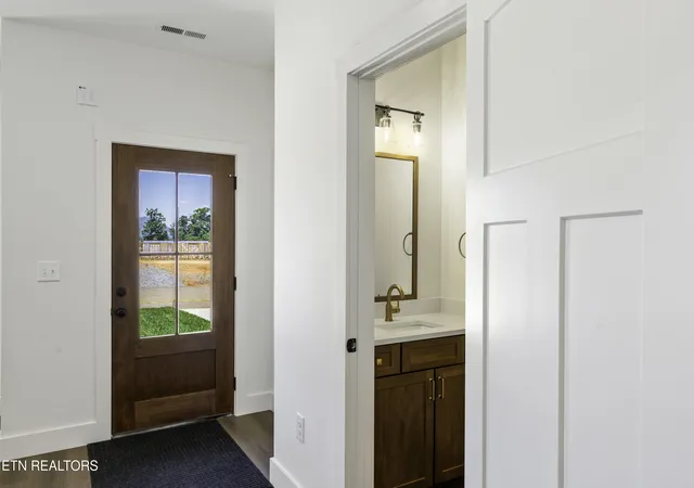 Photo 3 of Single family home for sale at 1341 Grace Ridge Dr, Sevierville, TN 37862 | MLS# 1345853 | Listing updated on 2026-10-28
