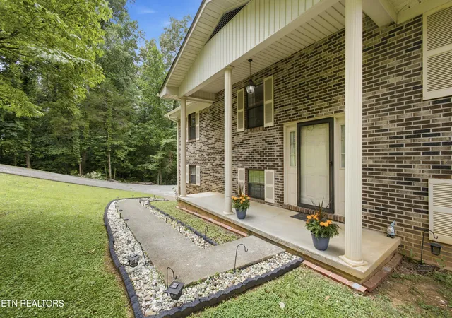3rd image of 145 Green Hill Dr, Vonore, TN 37885 | MLS# 1346282