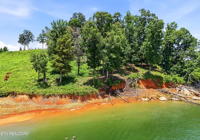 5th image of 2127 Majestic Cir, Dandridge, TN 37725 | MLS# 1346138