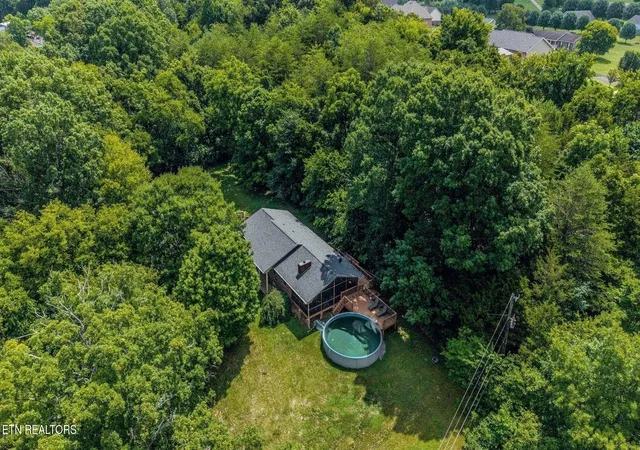 Photo 3 of Single family home for sale at 1207 Fagley Dr, Seymour, TN 37865 | MLS# 1347393 | Listing updated on 2026-09-03