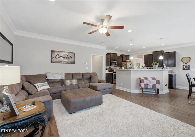 Photo 3 of Sale Pending at 8144 River House Rd, Knoxville, TN 37931 | MLS# 1345880 | Listing updated on 2026-09-09