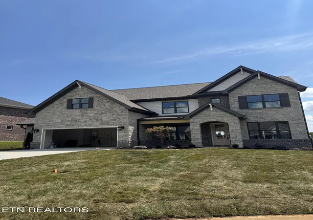 Photo 2 of Single family home for sale at 12924 Yorkshire Fog (lot 49) Ln, Farragut, TN 37934 | MLS# 1345898 | Listing updated on 2026-09-04