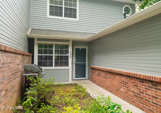 Photo 3 of Single family home for sale at 804 Olde Pioneer Tr #150, Knoxville, TN 37923 | MLS# 1345903 | Listing updated on 2026-09-04
