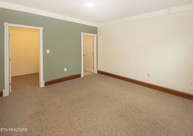Photo 3 of Single family home for sale at 11109 Lake Ridge Dr, Knoxville, TN 37934 | MLS# 1345899 | Listing updated on 2026-08-28