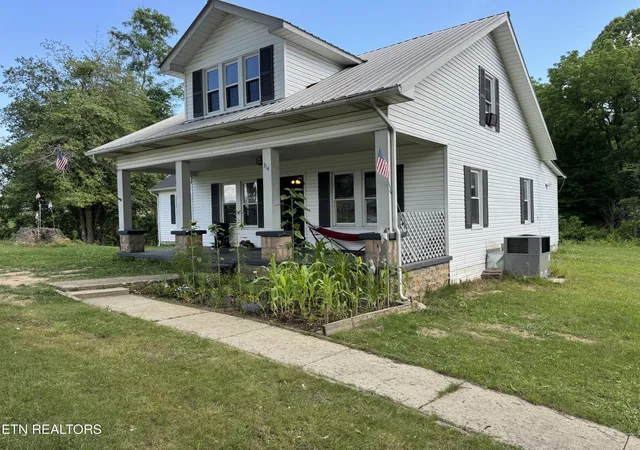Homes for sale in Jamestown, TN | 314 & 316 Wheeler Ave, Jamestown, TN 38556 | MLS# 1345921