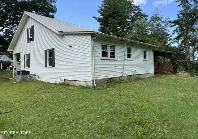 Homes for sale in Jamestown, TN | 314 & 316 Wheeler Ave, Jamestown, TN 38556 | MLS# 1345921