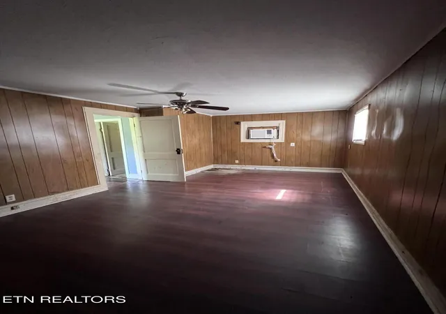 60th image of 1448/1448b Louisville Rd, Alcoa, TN 37701 | MLS# 1345971