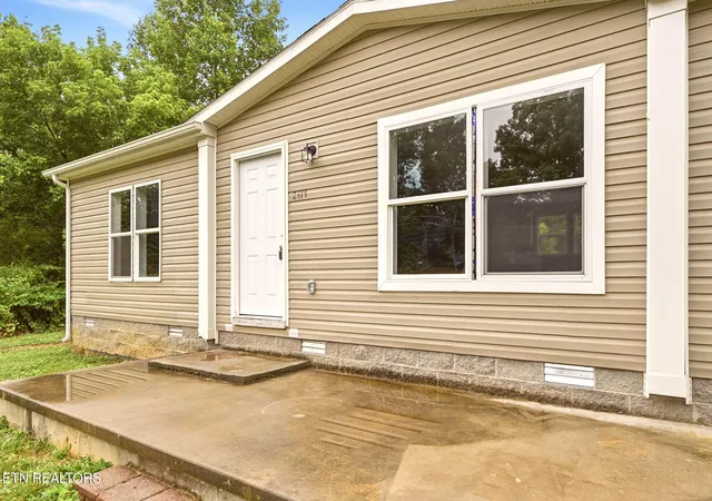 Photo 3 of Sale Pending at 2919 Morgan County Hwy, Wartburg, TN 37887 | MLS# 1346417 | Listing updated on 2026-08-17