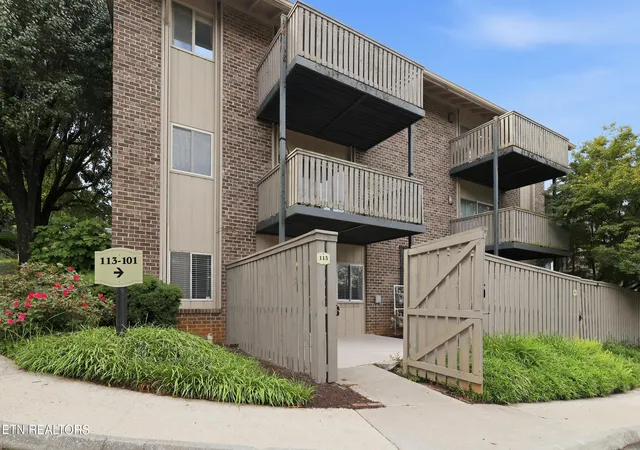 2nd image of 3636 Taliluna Ave #113, Knoxville, TN 37919 | MLS# 1345985
