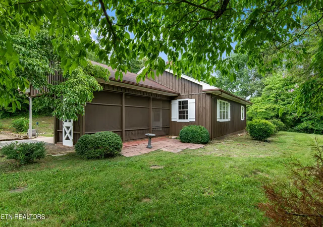 Homes for sale in Mosheim, TN | 541 Big Springs Dr, Mosheim, TN 37818 | MLS# 1345990