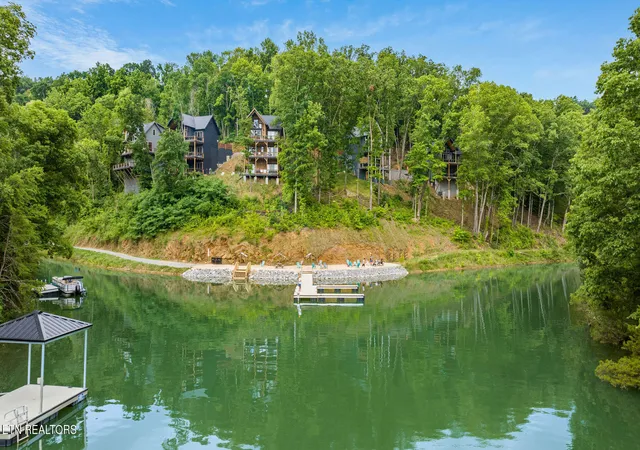 Photo 3 of Sale Pending at 232 Jolene Way, Sevierville, TN 37876 | MLS# 1346442 | Listing updated on 2026-09-12