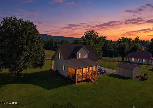 Homes for sale in Speedwell, TN | 4784 Old Hwy 63, Speedwell, TN 37870 | MLS# 1345999