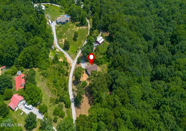 Homes for sale in Harriman, TN | 230 Windcrest Ln, Harriman, TN 37748 | MLS# 1345975
