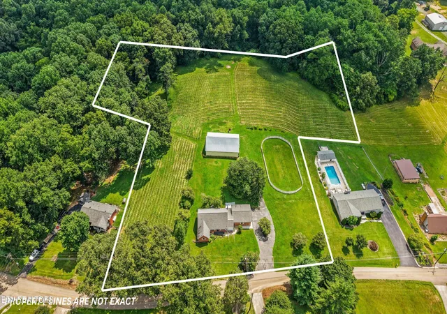 Homes for sale in Knoxville, TN | 8124 Bell Rd, Knoxville, TN 37938 | MLS# 1346609