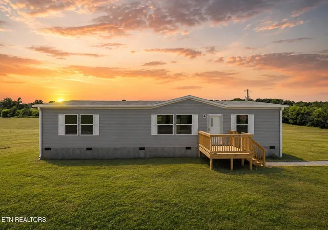 Photo 1 of Sale Pending at 279 Thompson Rd, Madisonville, TN 37354 | MLS# 1345984 | Listing updated on 2026-09-26