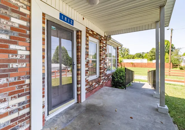 2nd image of 1812 Brook Ave, Maryville, TN 37801 | MLS# 1346147