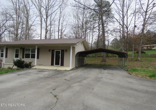 Homes for sale in Helenwood, TN | 120 Coffee Dr, Helenwood, TN 37755 | MLS# 1345998