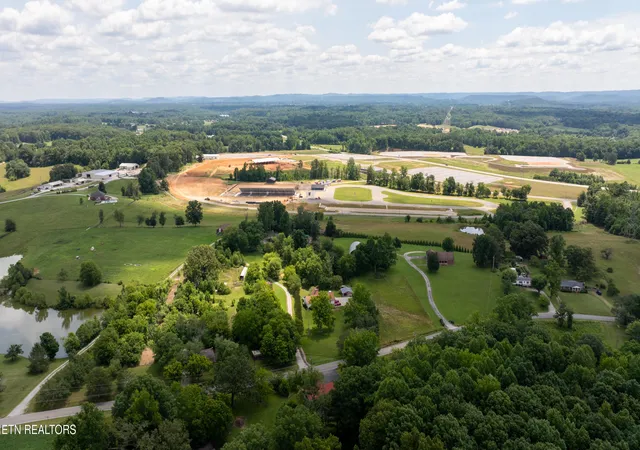Homes for sale in Cookeville, TN | 1755 Hawkins Crawford Rd, Cookeville, TN 38501 | MLS# 1346123