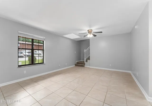 Homes for sale in Knoxville, TN | 2702 Sood Rd #3, Knoxville, TN 37921 | MLS# 1346290