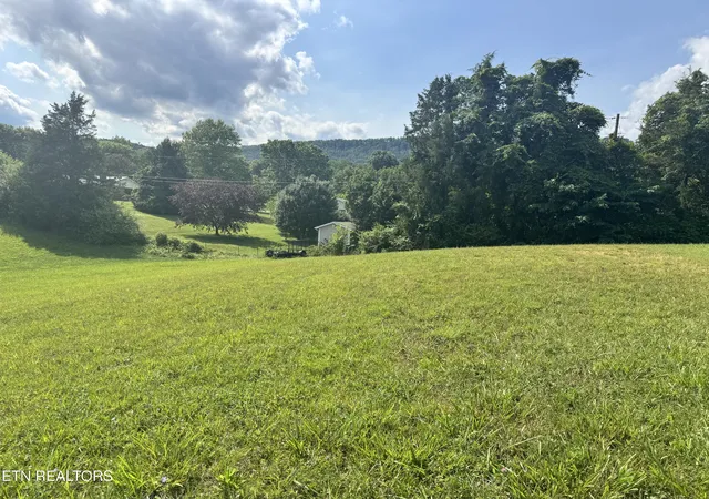 Homes for sale in Jacksboro, TN | Grandview Ln #24, Jacksboro, TN 37757 | MLS# 1346068