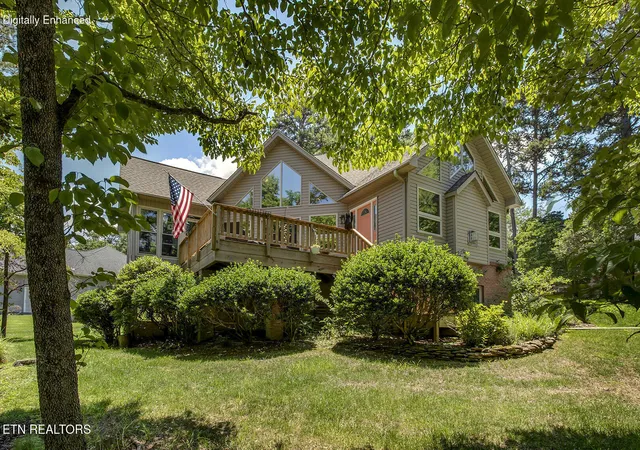 Single family home for sale at 137 Depew Dr, Loudon, TN 37774 | MLS# 1347379 | Listing updated on 2026-09-21