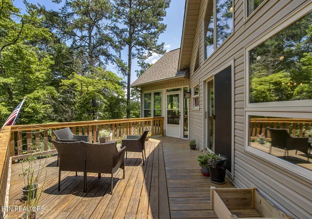 Photo 3 of Single family home for sale at 137 Depew Dr, Loudon, TN 37774 | MLS# 1347379 | Listing updated on 2026-09-21