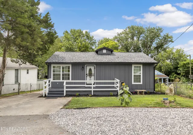 1st image of 1904 Jourolman Ave, Knoxville, TN 37921 | MLS# 1346154
