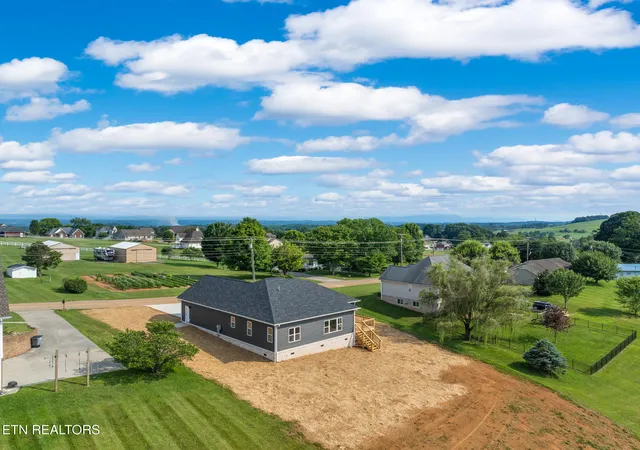 Homes for sale in Morristown, TN | 4203 Stansberry Rd, Morristown, TN 37813 | MLS# 1346251