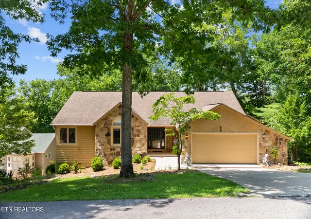 1st image of 45 Markham Ter, Crossville, TN 38558 | MLS# 1346411