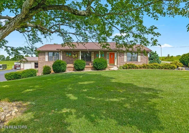 Homes for sale in Madisonville, TN | 829 Oak Grove Rd, Madisonville, TN 37354 | MLS# 1346298