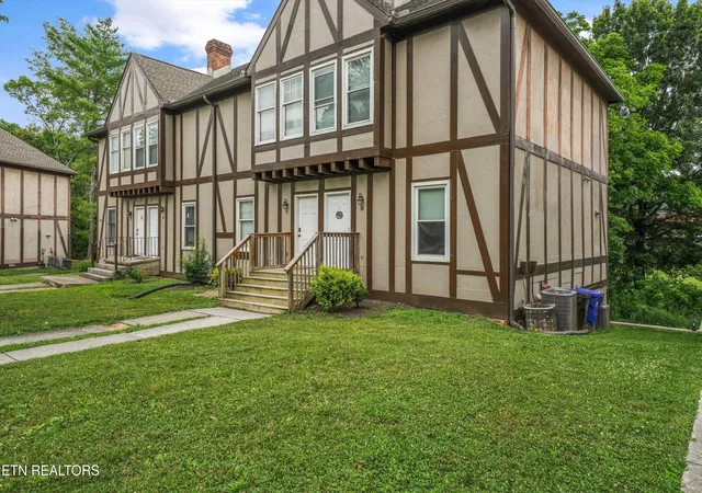Homes for sale in Oak Ridge, TN | 105 Arcadia Ln #APT D, Oak Ridge, TN 37830 | MLS# 1346646