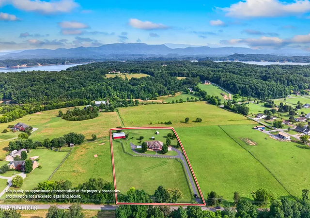 4th image of 670 Burchfield Rd, Dandridge, TN 37725 | MLS# 1346369