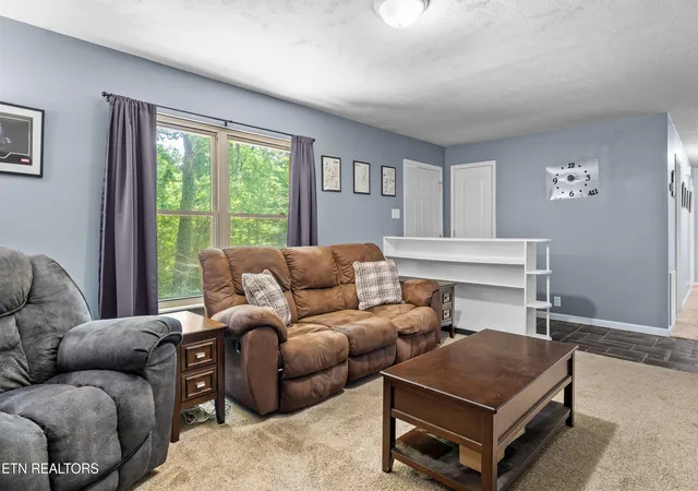 4th image of 323 Seymour Heights Dr, Seymour, TN 37865 | MLS# 1346194
