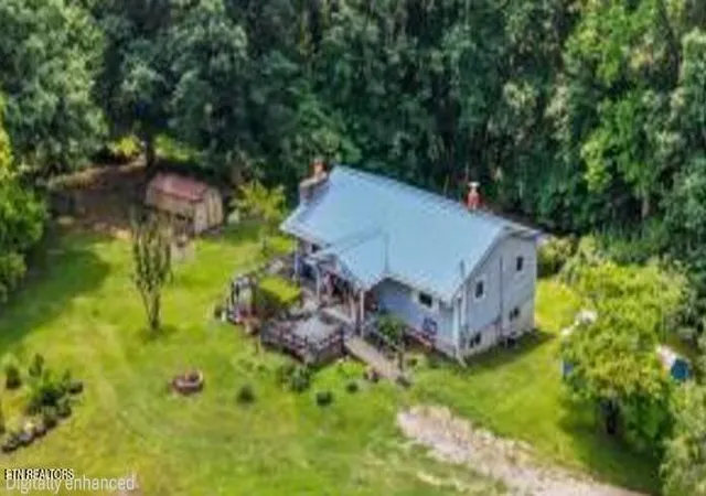 2nd image of 748 Christenson Rd, Deer Lodge, TN 37726 | MLS# 1346269