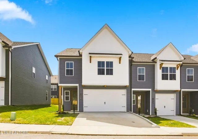 Photo 1 of Sale Pending at 1628 Lateglow Way, Knoxville, TN 37931 | MLS# 1346237 | Listing updated on 2026-08-27