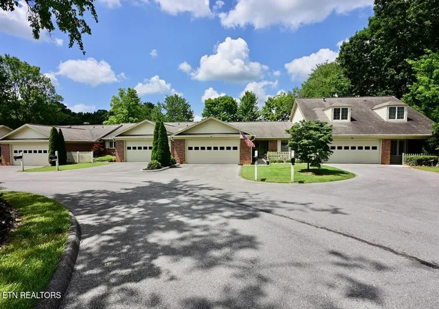 4th image of 703 Dundee Dr, Maryville, TN 37803 | MLS# 1346775