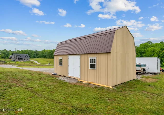 Homes for sale in Jamestown, TN | 233 Georgee Rd, Jamestown, TN 38556 | MLS# 1346253