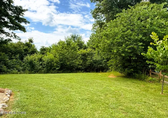 Homes for sale in New Tazewell, TN | 251 Topaz Ln, New Tazewell, TN 37825 | MLS# 1346270