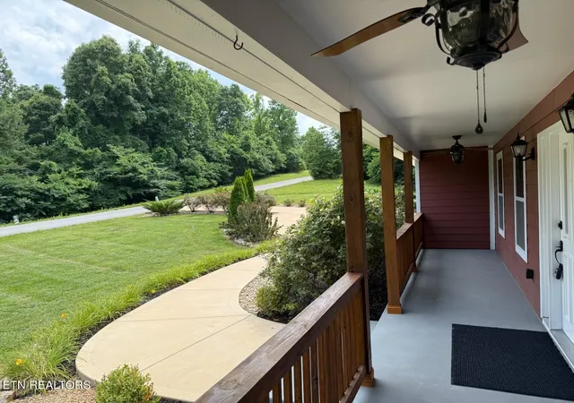4th image of 251 Topaz Ln, New Tazewell, TN 37825 | MLS# 1346270