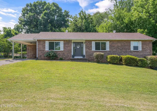 Homes for sale in Rockwood, TN | 128 Rhonda Wy, Rockwood, TN 37854 | MLS# 1346267