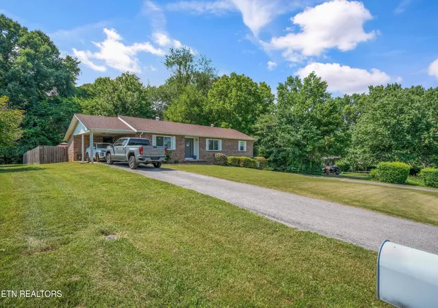 Homes for sale in Rockwood, TN | 128 Rhonda Wy, Rockwood, TN 37854 | MLS# 1346267
