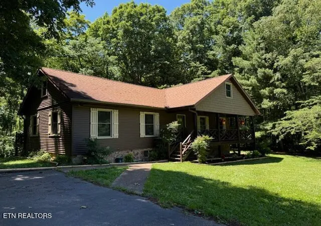 2nd image of 150 Fw Tate Lane, Jamestown, TN 38556 | MLS# 1346275